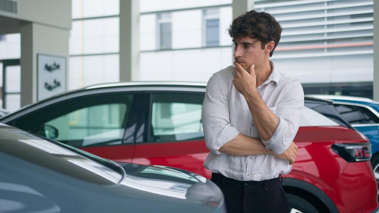 Qué pasa si compro un coche embargado? Expert Pericial te asesora