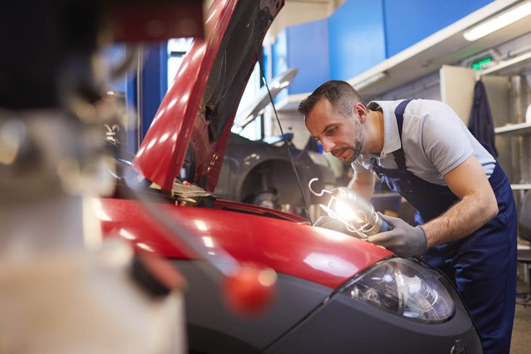 Revisión pre compra de un coche: Expertos en Almería para tu tranquilidad